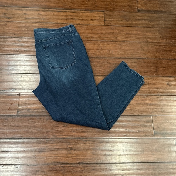 DG2 by Diane Gilman Pants - Dg2 by Diane Gilman skinny jeans size 22